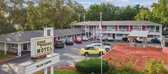 $80 Hotels near Front Street in Traverse City | Orbitz