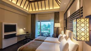Premium bedding, minibar, in-room safe, desk