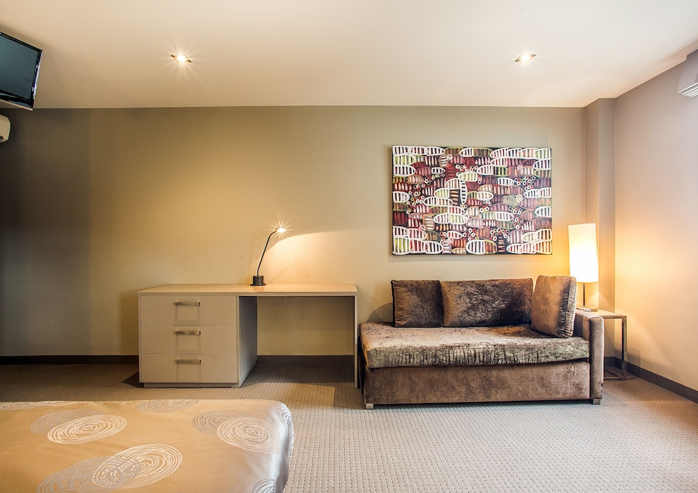 Comfy Kew Apartments