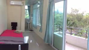Rollaway beds, free WiFi