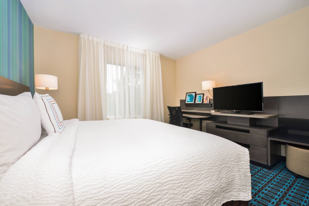 Fairfield Inn & Suites by Marriott Raleigh Cary