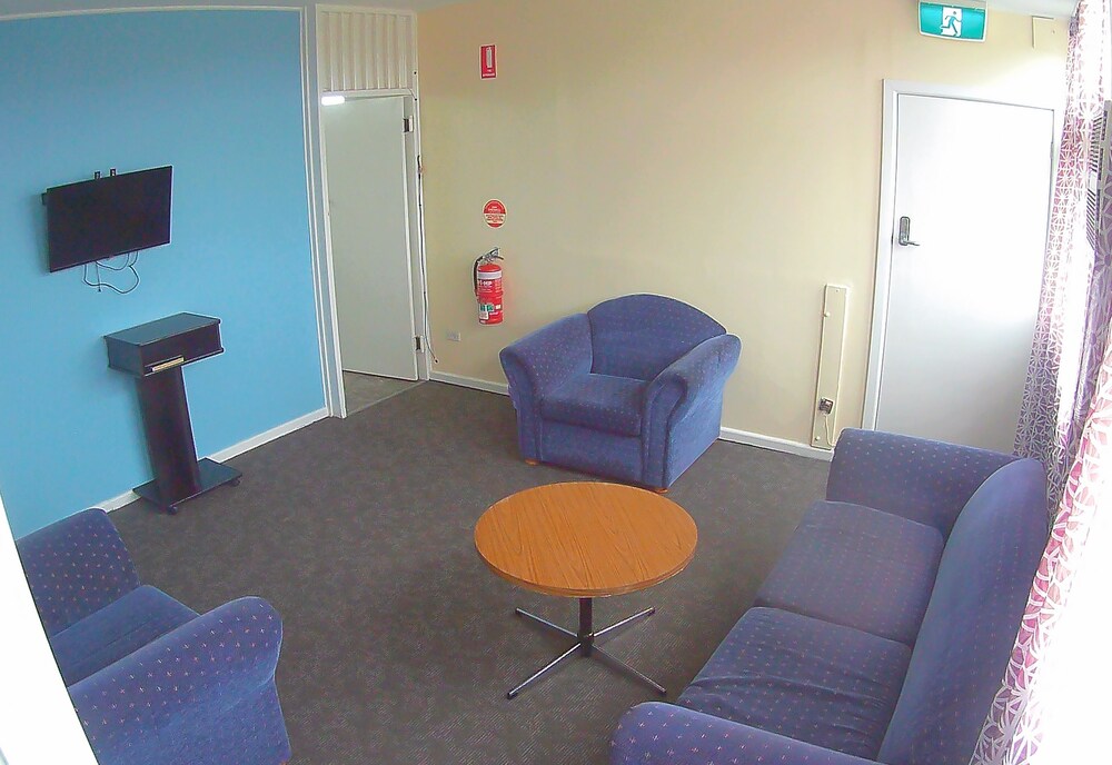 Turn-in Motel