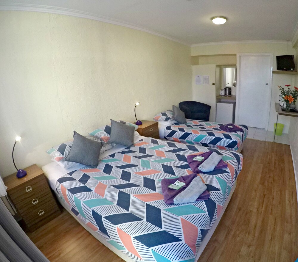 Turn-in Motel