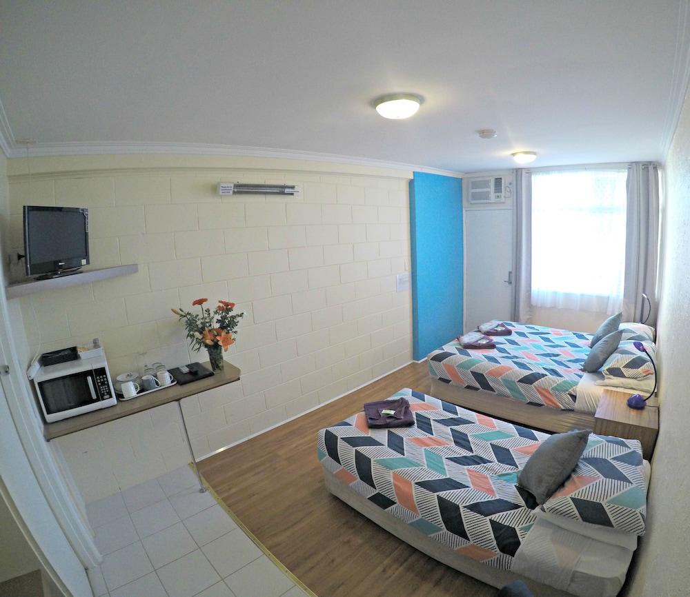 Turn-in Motel
