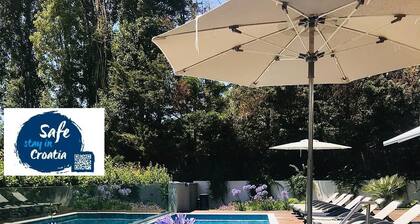 Oasis Life