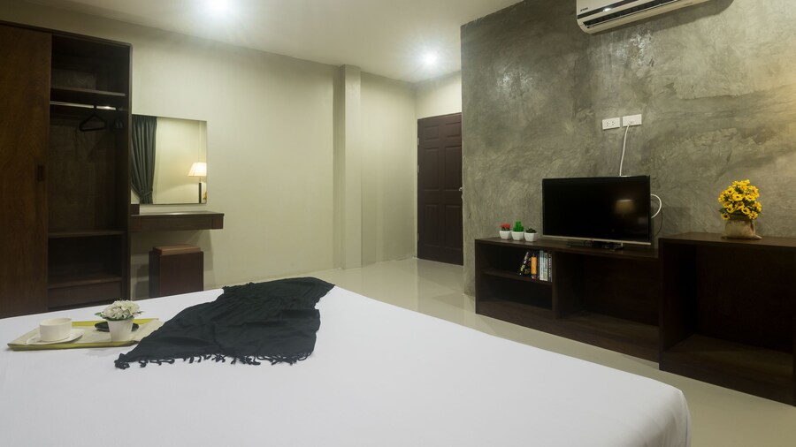 Green Leaf Hostel