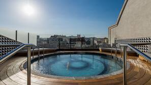Piscina stagionale all'aperto