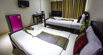 Maharaj Grand