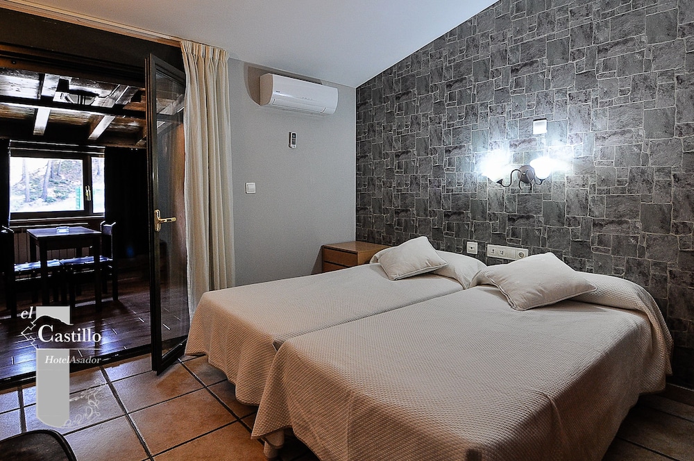 Imagen de Hotel Asador El Castillo (2 de 9)