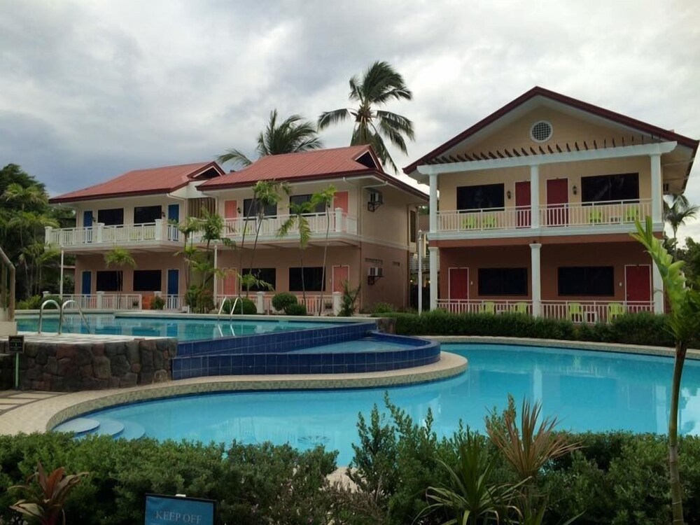 Northsky Beach Resort: 2019 Room Prices $28, Deals ...