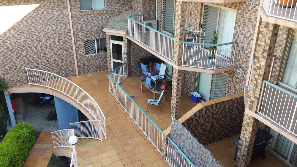 The Vista Bel Air Apartment