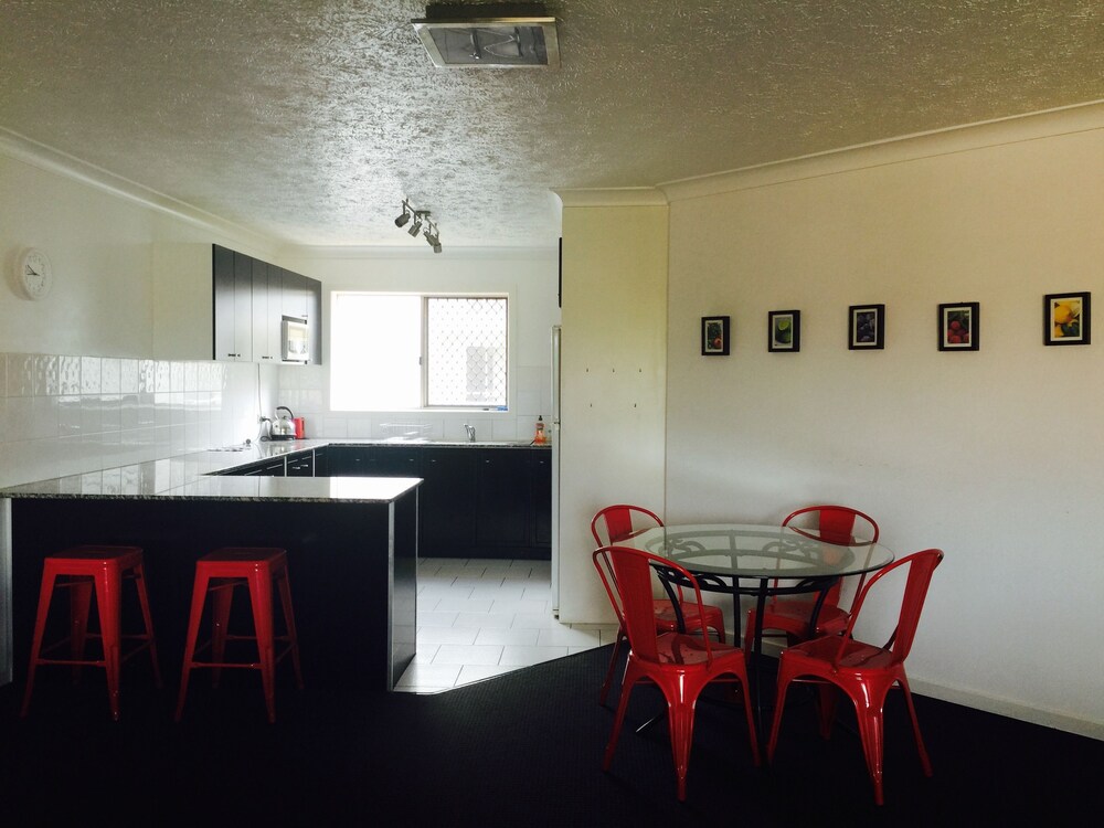 The Vista Bel Air Apartment