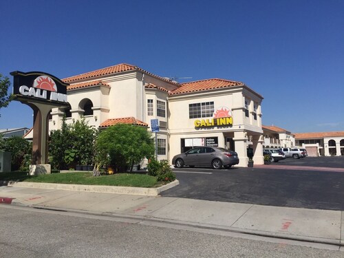 Hotels Near Stubhub Center Los Angeles Top 10 By Cali Inn