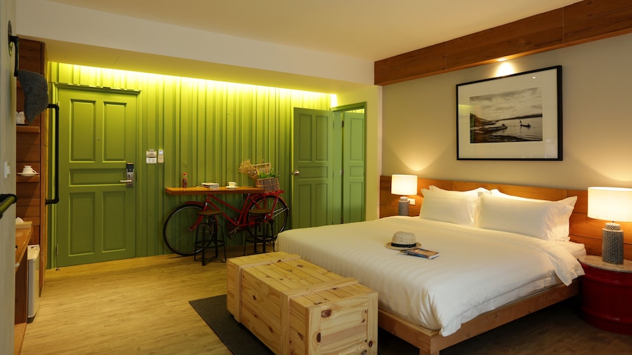 Nandha Hotel