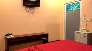Zimmersafe, Schreibtisch, kostenloses WLAN