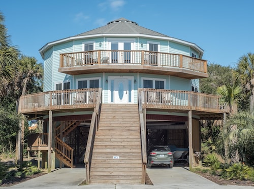 Folly Beach Hotels From Hotel Deals Travelocity W Ashley 510 5 Bedroom Holiday Home By My Ocean Als