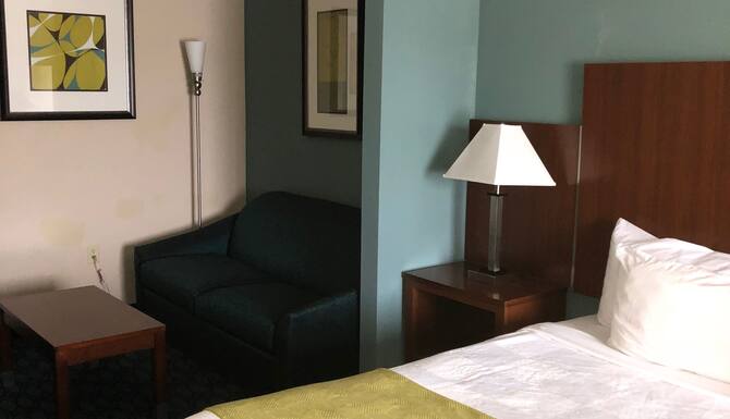 Country View Inn Suites In Robinson Il Expedia