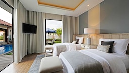 Holiday Villa Pantai Indah Bintan Lagoi Compare Deals