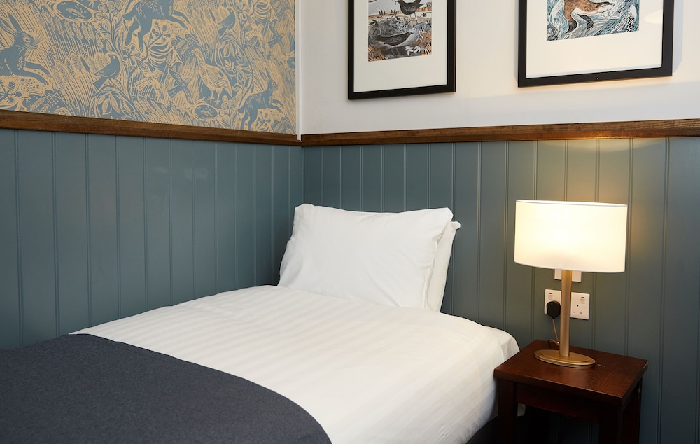 Kings Head Masham by Greene King Inns