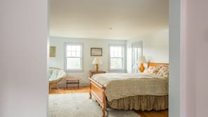 Premium bedding, down comforters, soundproofing, free WiFi