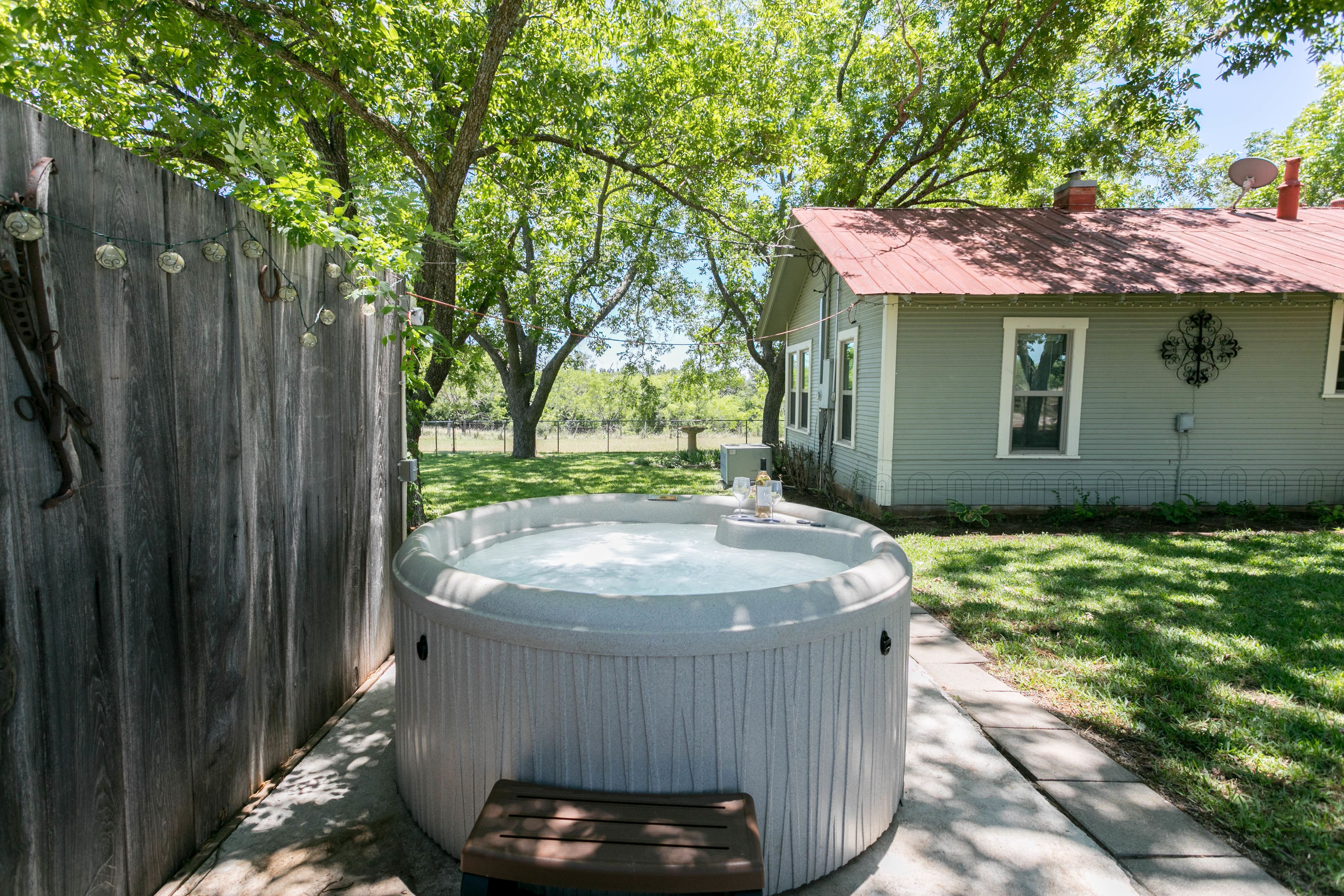 Peach Tree Inn Suites In Fredericksburg Hotel Rates Reviews On Orbitz