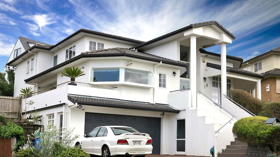Lush & Co Auckland Bed & Breakfast