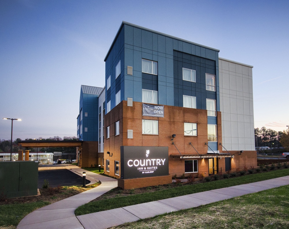 COUNTRY INN & SUITES CHARLOTTESVILLE Charlottesville VA 1600 Emmet