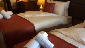 Free rollaway beds, free WiFi