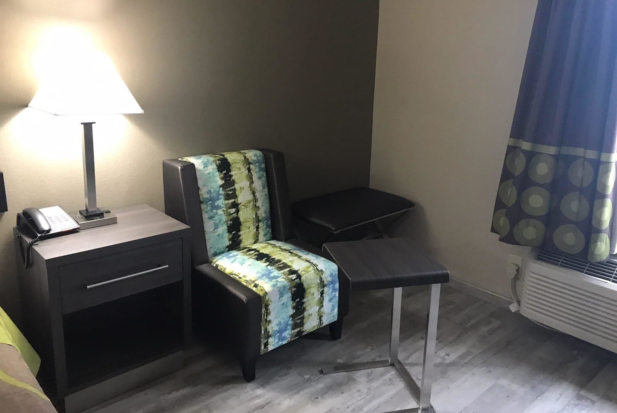 Super 8 by Wyndham Pascagoula in Biloxi, United States