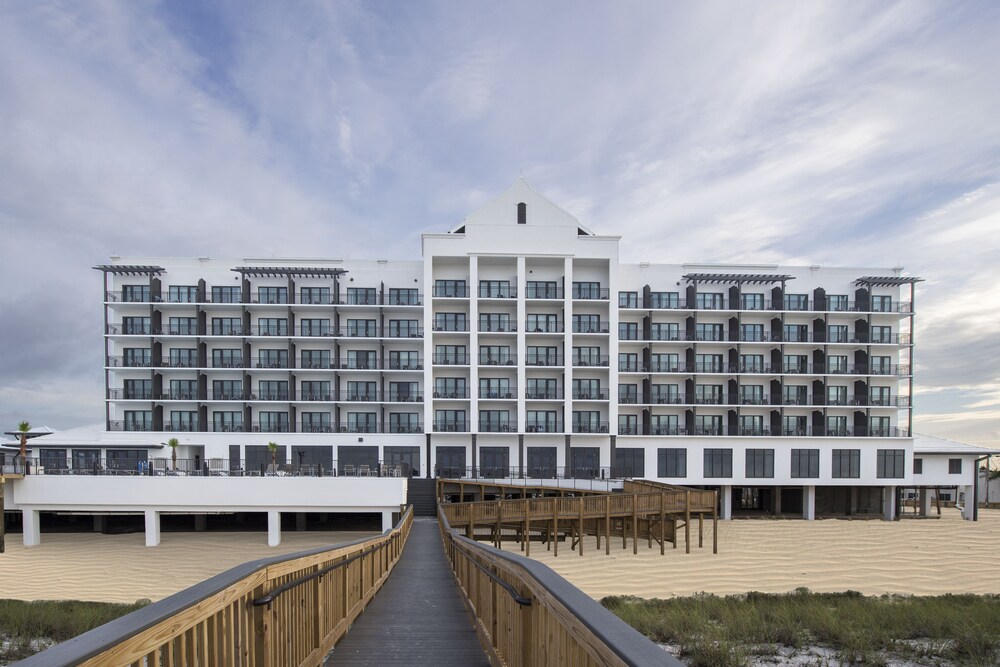 Book SpringHill Suites by Marriott Navarre Beach | Navarre Hotel Deals