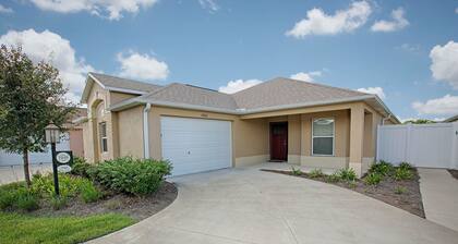 Ida Court Home 3 Bedroom by The VIR Group