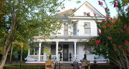 The Gables Inn Bed & Breakfast
