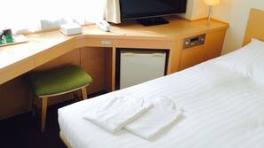 In-room safe, desk, iron/ironing board, free WiFi