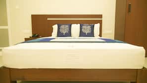 In-room safe, desk, rollaway beds, free WiFi