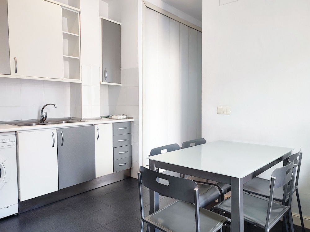 Foto - Flats Friends Torres Quart