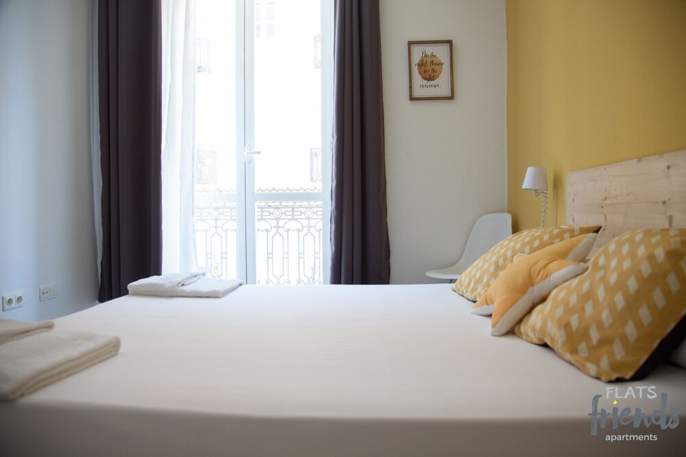 Foto - Flats Friends Torres Quart