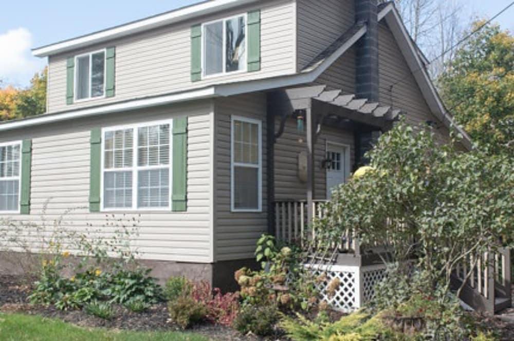 Windsong Retreat Bed & Breakfast in Monticello, United States