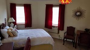 Desk, rollaway beds, free WiFi