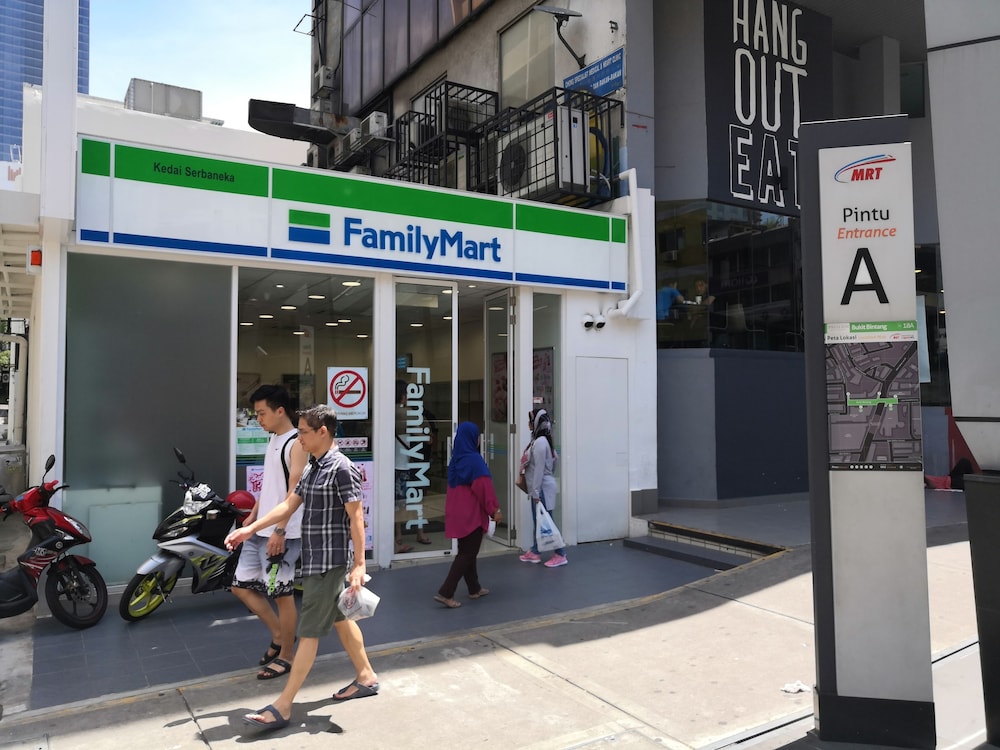 Town View Hotel In Kuala Lumpur Hotel Rates Reviews On Orbitz