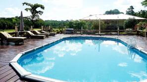 Piscina externa