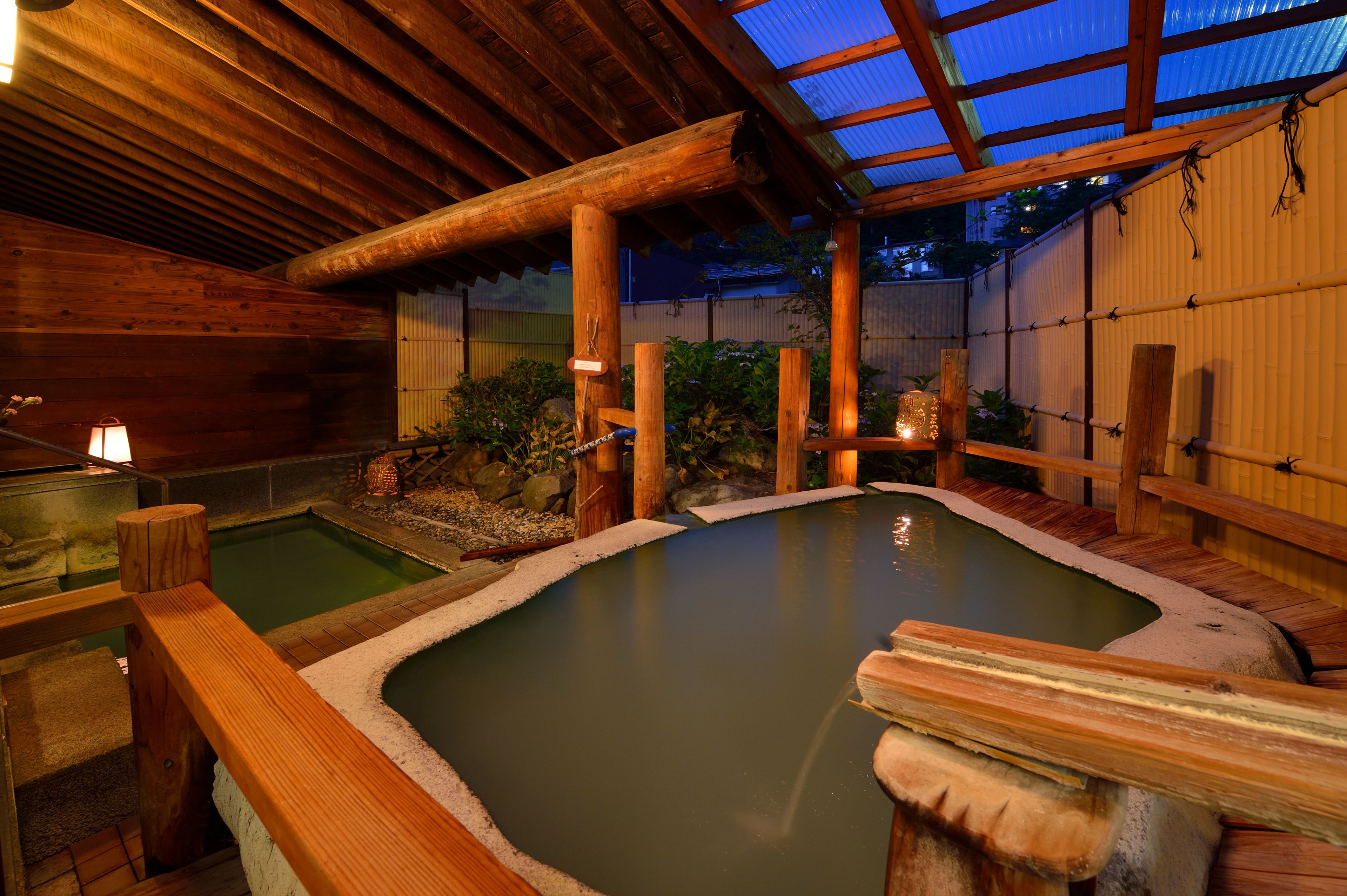 キラキラ輝く樹氷がお出迎え！冬の蔵王で楽しむスキー旅