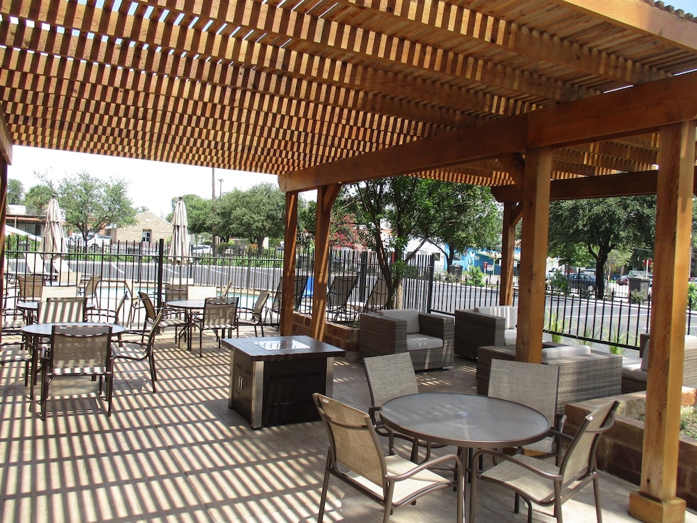 Book Best Western Plus Downtown North San Antonio Hotel Deals