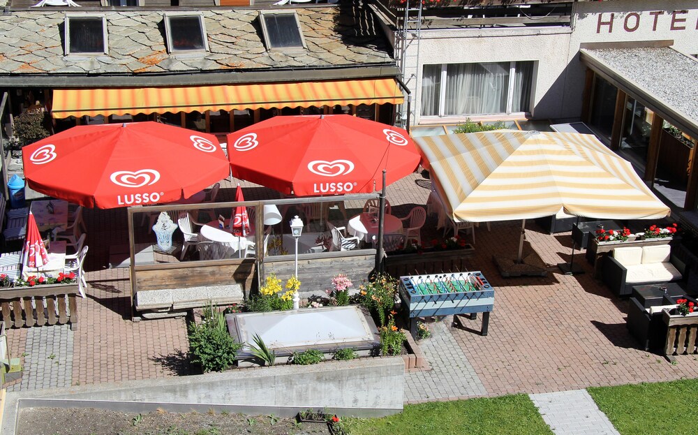 Modern Rooms by Täscherhof Deals & Reviews (Taesch, CHE) Wotif