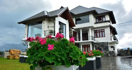 Villa Mount Royal