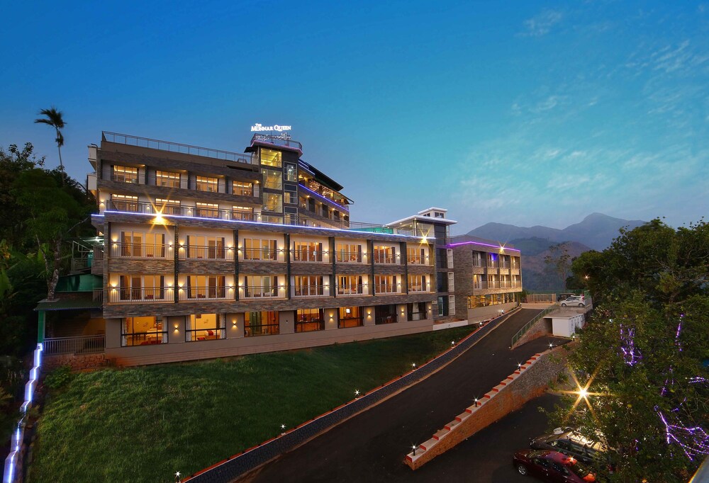 The Munnar Queen 2018 Reviews Hotel Booking Expedia Co In Mountain View Featured Image