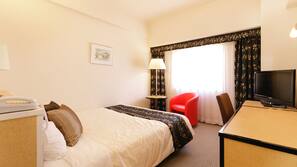 In-room safe, free WiFi