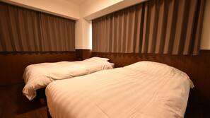 Blackout drapes, soundproofing, iron/ironing board, free WiFi