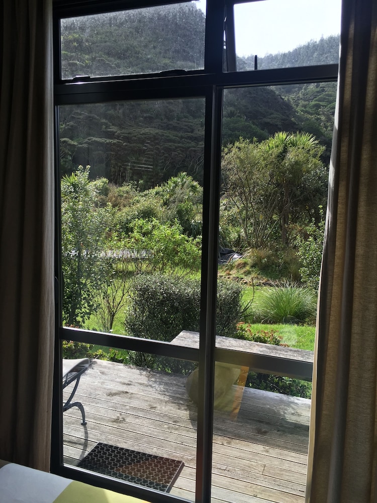 Piha Beachstay Hostel Auckland Nzl Best Price Guarantee