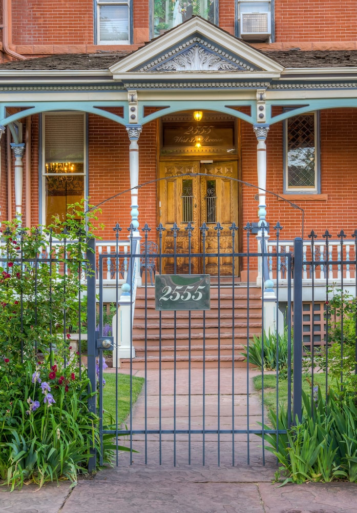 Lumber Baron Inn, Denver 194 Room Prices & Reviews Travelocity