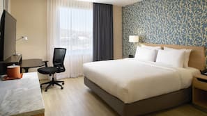 In-room safe, desk, iron/ironing board, free WiFi